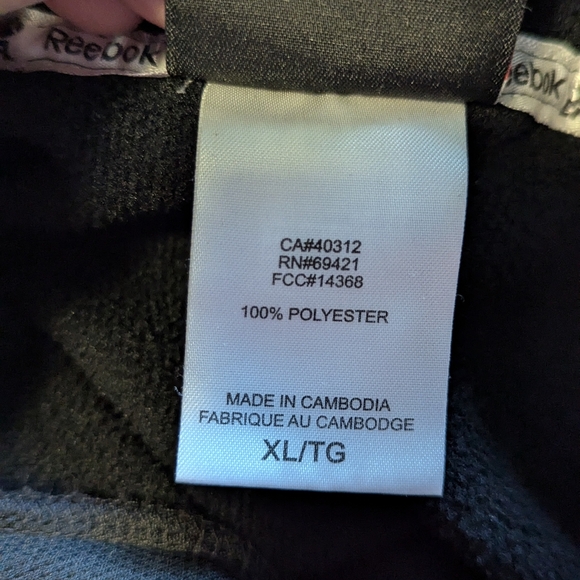 Ottawa Redblacks Black and Red Reebok Hoodie - Picture 10 of 11